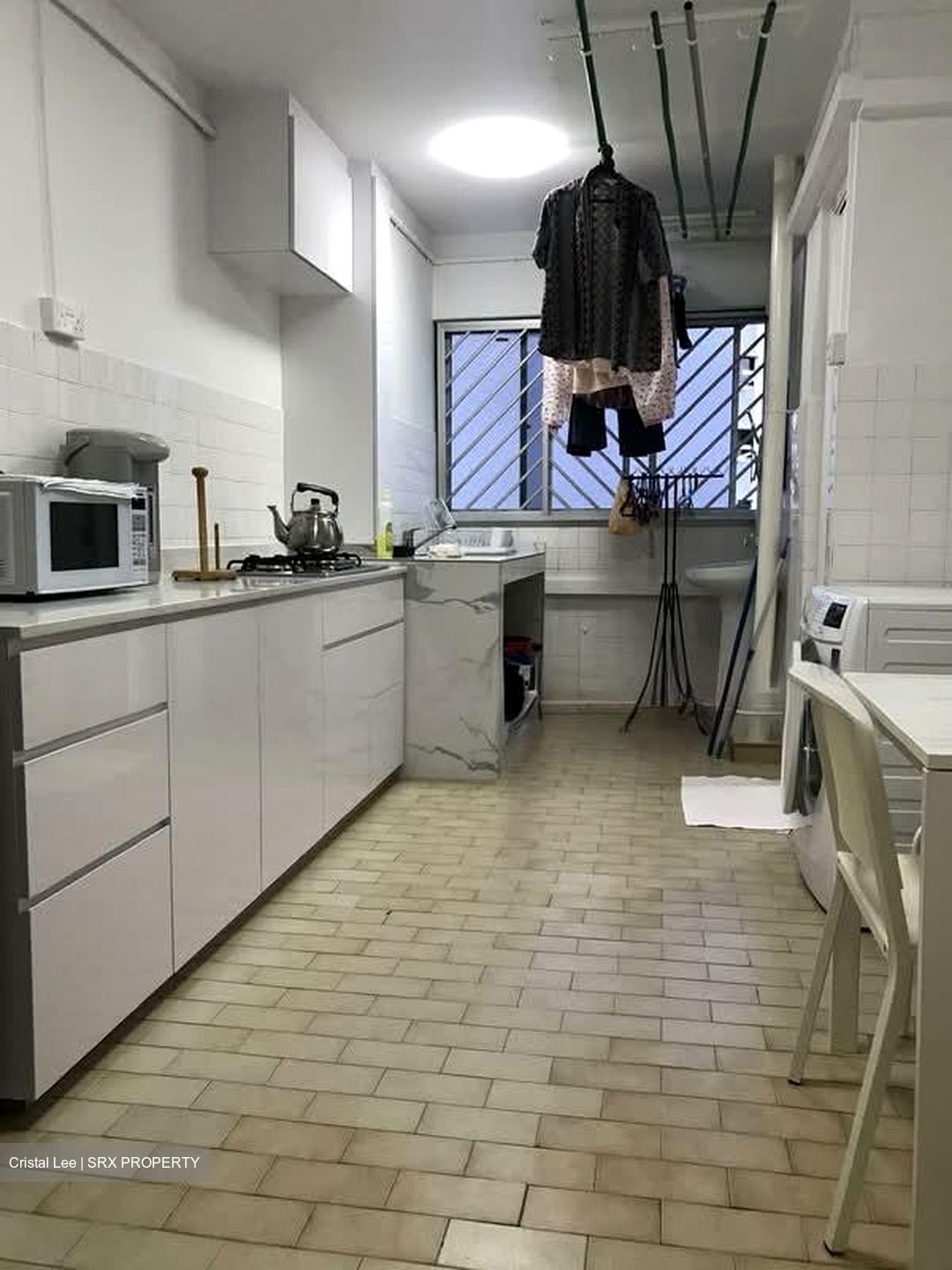 Blk 211 Boon Lay Place (Jurong West), HDB 3 Rooms #557987021